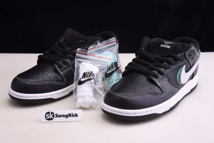nike sb dunk low Di*m*nd s*pply co black Di*m*nd bv1310-001