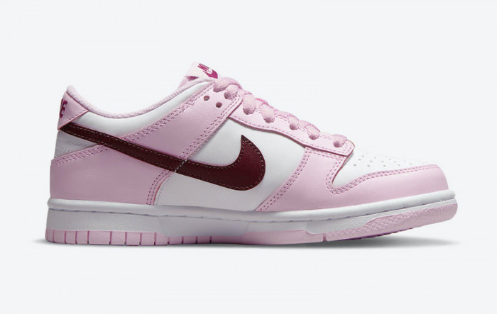 nike dunk low gs pink red white cw1590-601