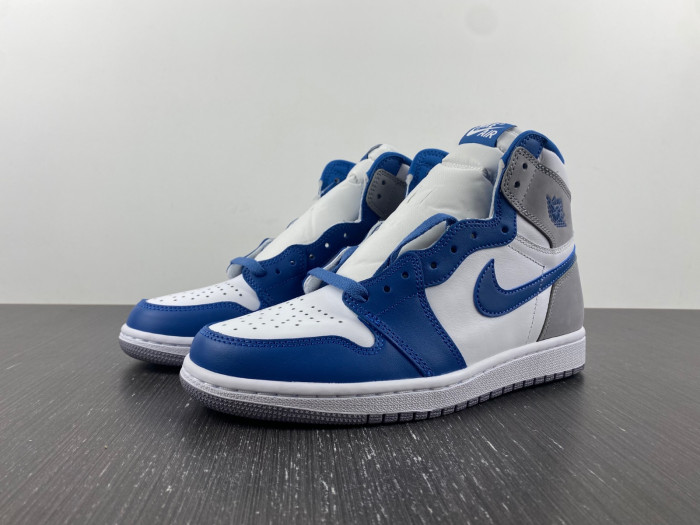air jordan 1 high og "true blue" dz5485-410