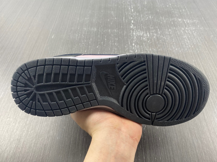 nike dunk low pink black patent dj9955-600