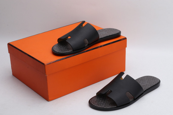 herm*s  slippers