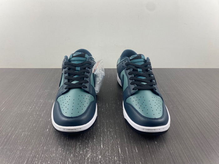 nike dunk low mineral slate armory navy dr9705-300
