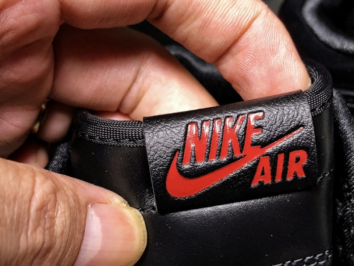 air jordan 1 defiant black red  bq6682-006