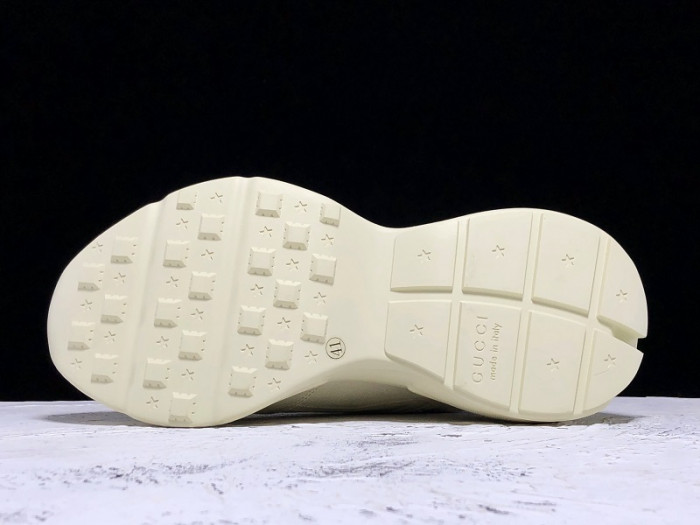 G*u*i trainer sneaker 528892 drw00 9522