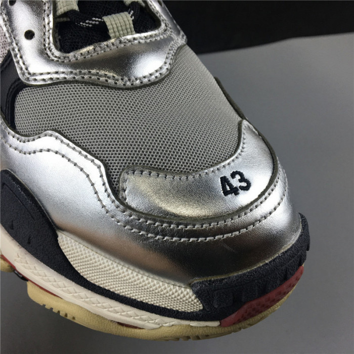 blcg sneaker triple.s.gomma grey silver 541624w06e27320