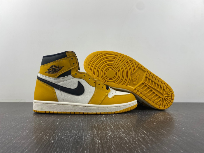 air jordan 1 high og "yellow ochre" dz5485-701