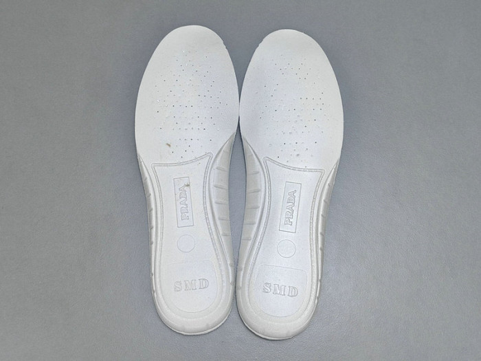 prad sneakers (grey navy blue)