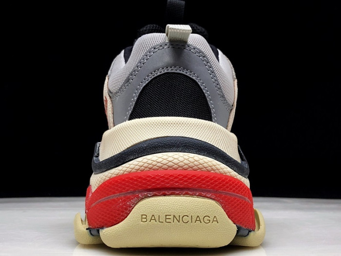 blcg sneaker triple.s.gomma 490673w06e34365