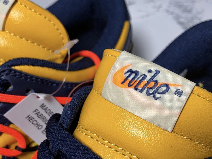 nike dunk low ofw michigan ct0856-700