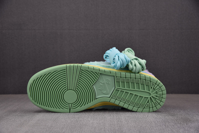 nike x verdy sb dunk low 