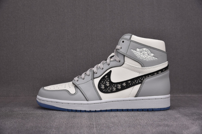 d10r x air jordan 1 high og (d10r shoe box ) cn8607-002