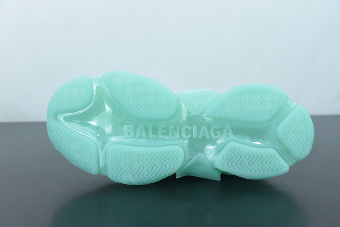blcg sneaker triple.s.