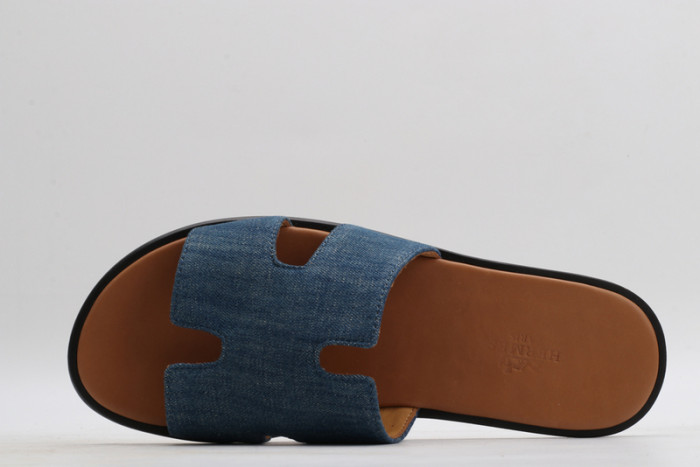 herm*s  slippers