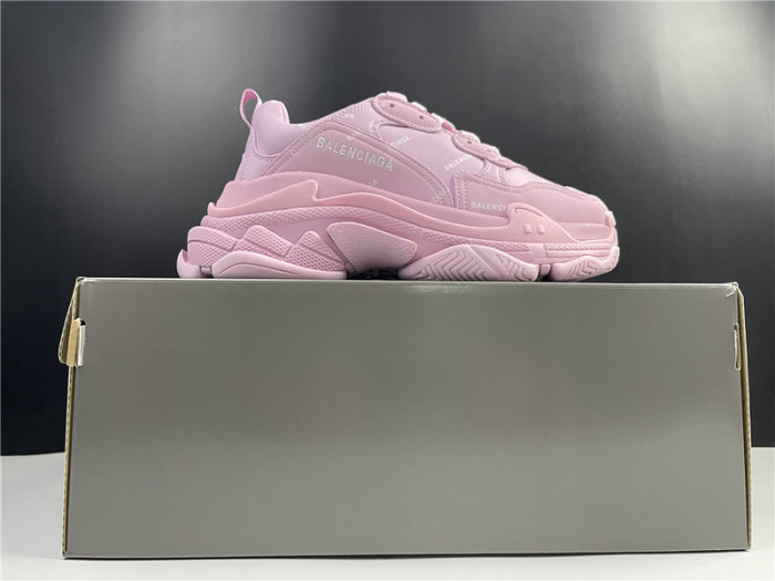 blcg sneaker triple.s.