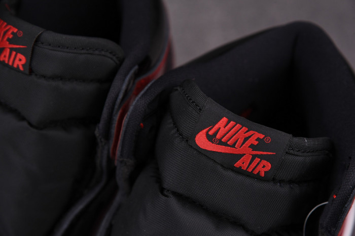 air jordan 1 bred patent leather 555088-063