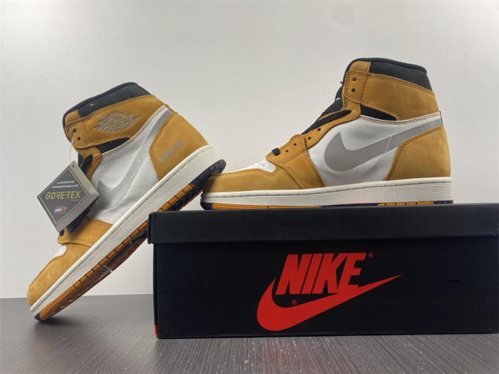 jordan 1 high element gore-tex light curry - db2889-700