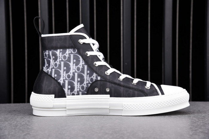 d10r b23 oblique high top sneaker