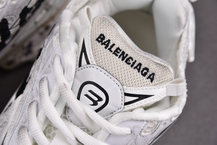 Ba*len*cia*ga -runner