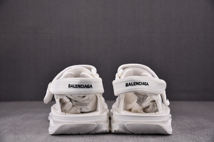 blcg sandals