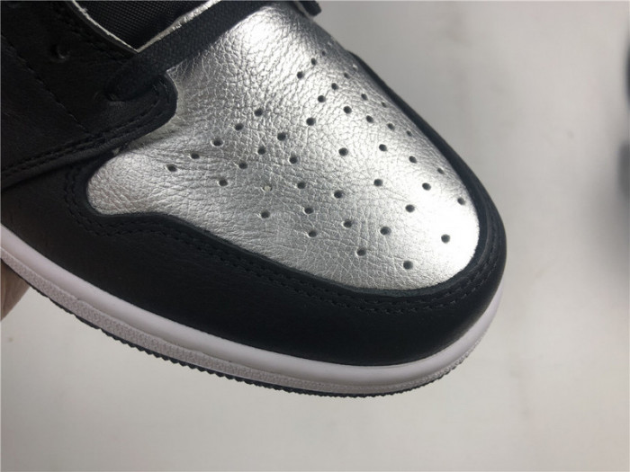 air jordan 1 high og wmns “silver toe” cd0461-001