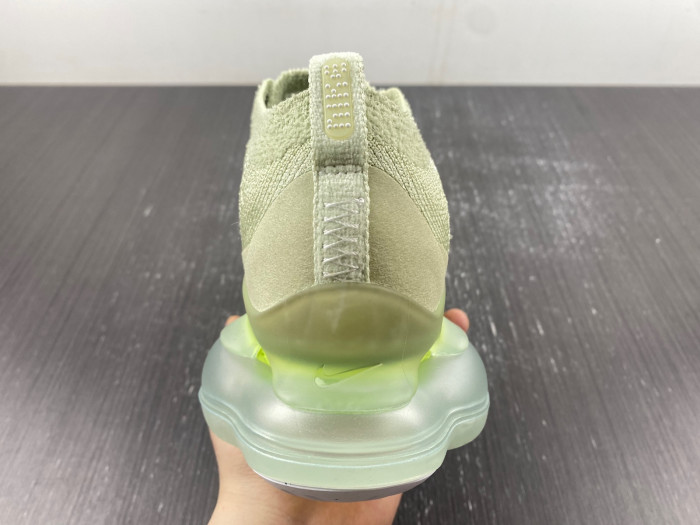 nike air max scorpion olive aura dj4702-300