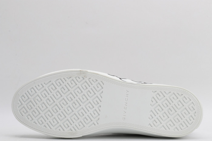 gi_venchy sneaker
